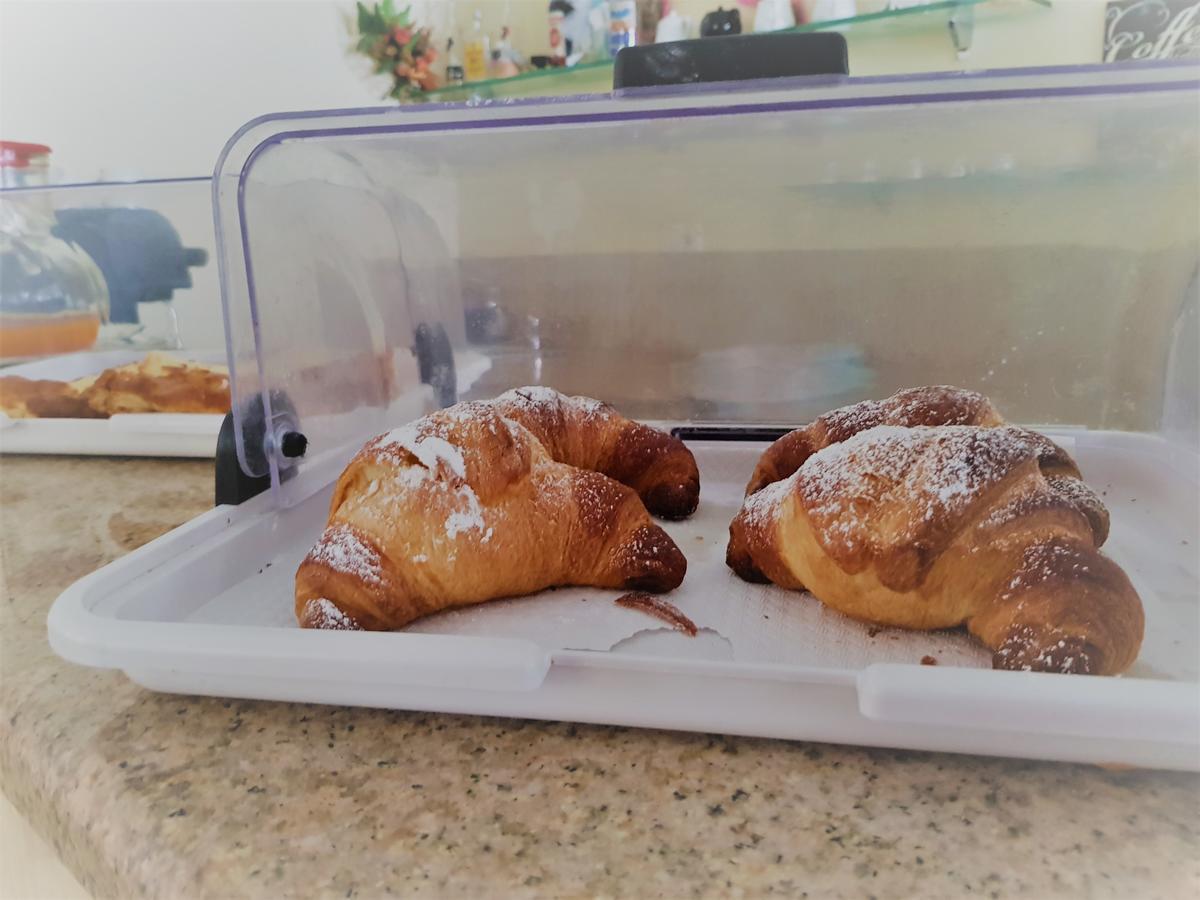 马里诺尼酒店 洛马佐 外观 照片